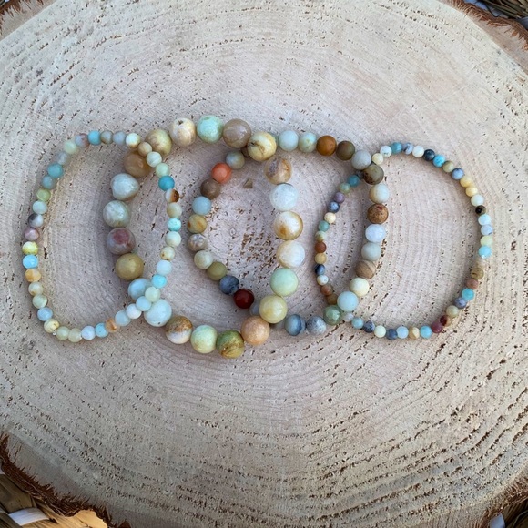 Natural Multicolor Amazonite Round Smooth High-Quality Gemstone Bead Bracelets - Picture 8 of 9